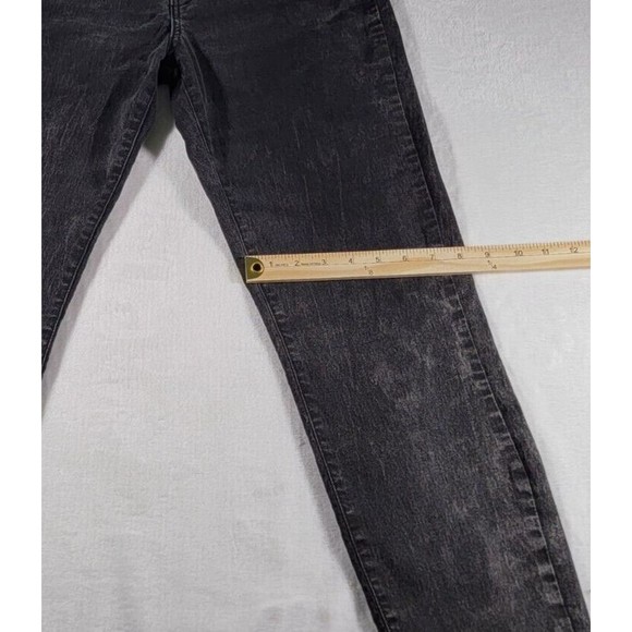 Levi's Signature Jeans Mid-Rise Slim Cuffed Women's Premium Denim Size 4 - Picture 12 of 16
